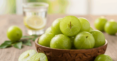 5 Reasons Why Eating One Amla Daily Is Good for Health